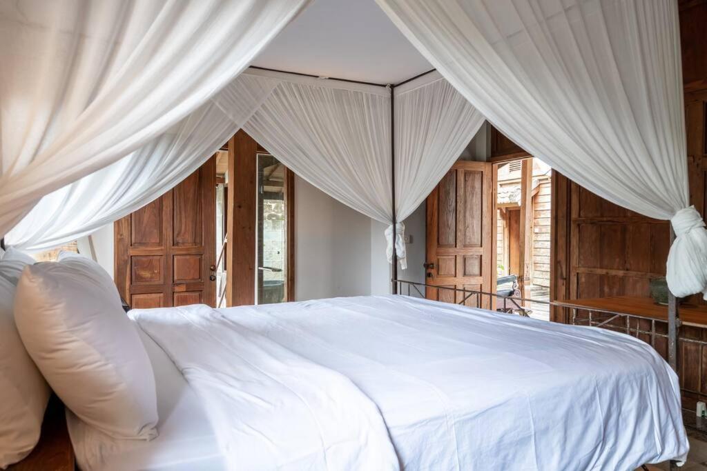 The Padang Villa Jungle Escape 5 Mins Drive From Uluwatu'S Beaches Екстериор снимка