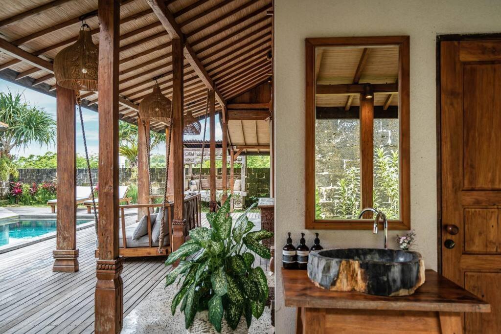 The Padang Villa Jungle Escape 5 Mins Drive From Uluwatu'S Beaches Екстериор снимка